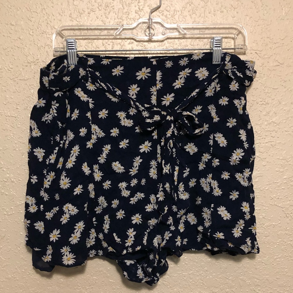 AE Daisy Soft Shorts